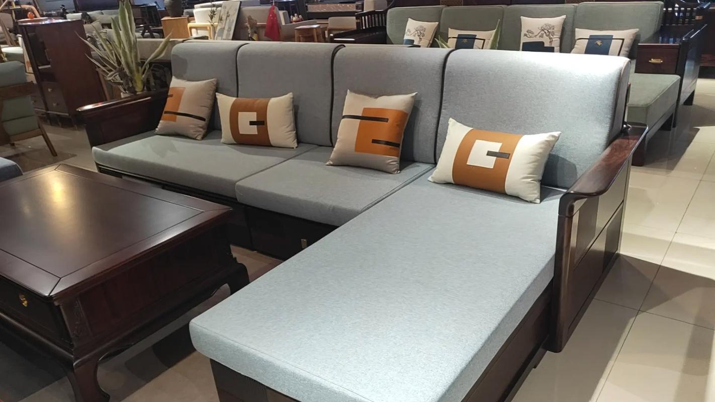 探访中发家具批发市场D区东方韵木业——一站式家具批发采购指南